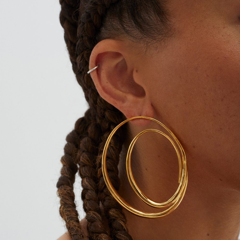 misho 22_0000s_0001_model-wearing-gold-plated-bronze-hoops-from-misho-designs