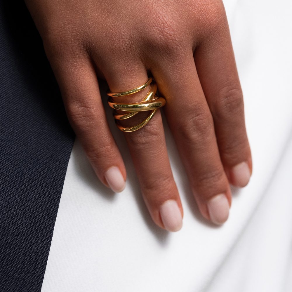 misho 22_0000s_0004_model-hand-with-gold-plated-ring-from-misho-designs