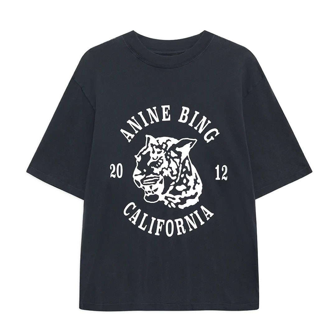Tee Avi Collegiate in Charcoal