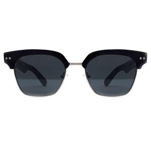 Cut 104 in Black/Black