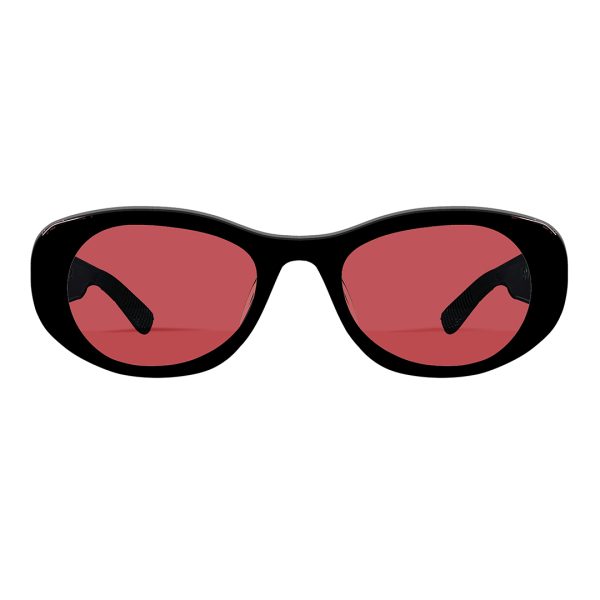 Cut 124 in Black/Red