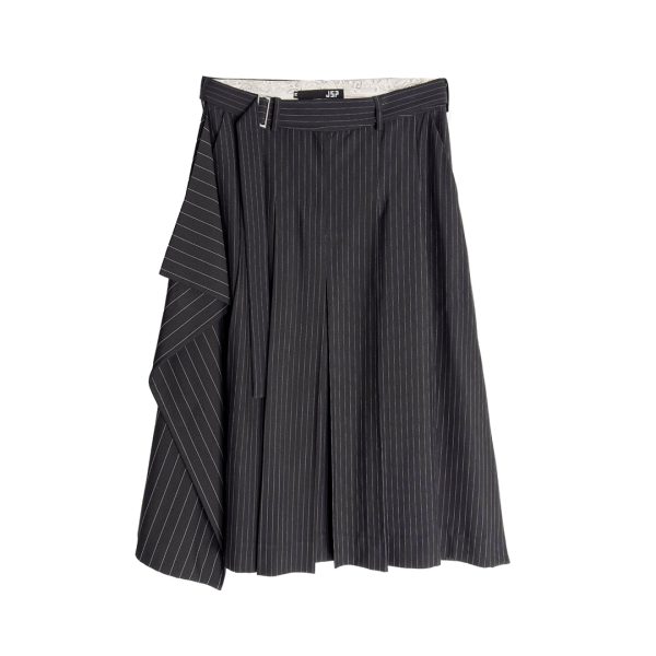 Skirt 67 in Black & White