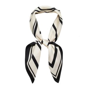 Scarf York Monogram in Black & Ivory
