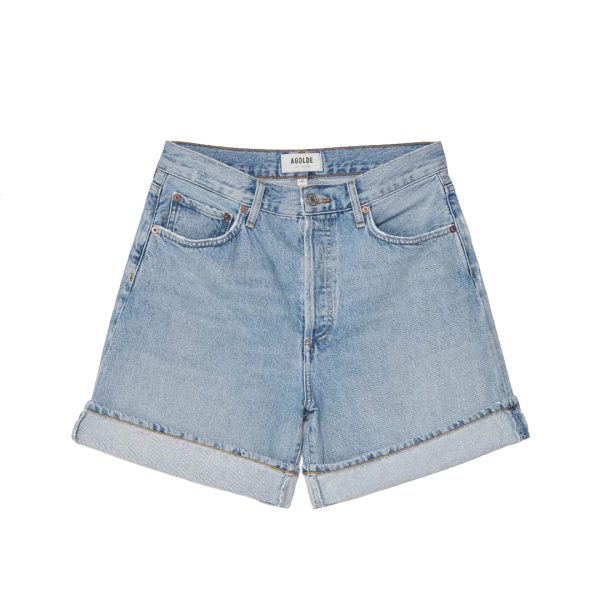 Shorts Dame in Tension
