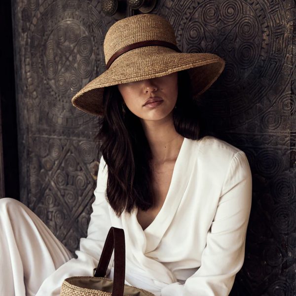 Hat Rova in Tea - Image 4
