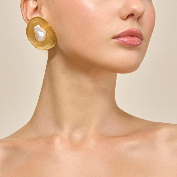 Earrings Marzia in Brushed Brass - Image 3