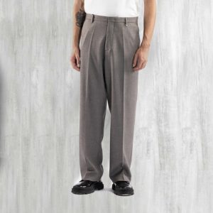 Pants in Light Brown